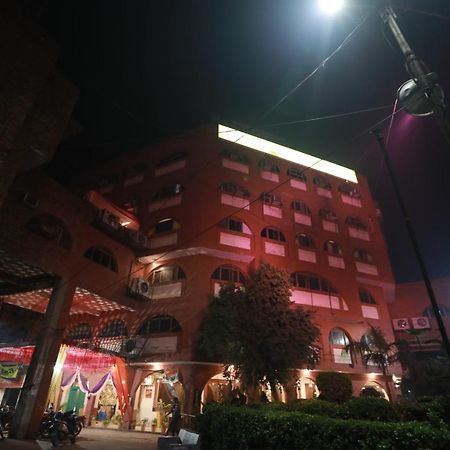 Chanson Grand Westend Delhi  Ngoại thất bức ảnh