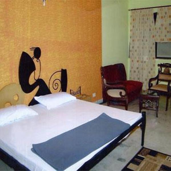 Chanson Grand Westend Delhi  Phòng bức ảnh