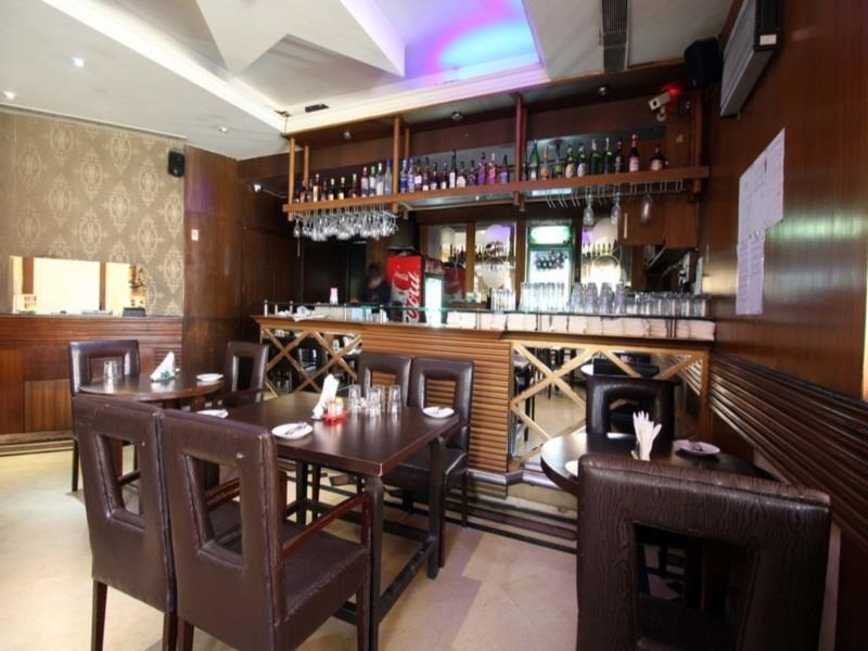Chanson Grand Westend Delhi  Ngoại thất bức ảnh