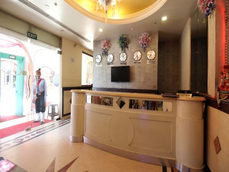 Chanson Grand Westend Delhi  Ngoại thất bức ảnh
