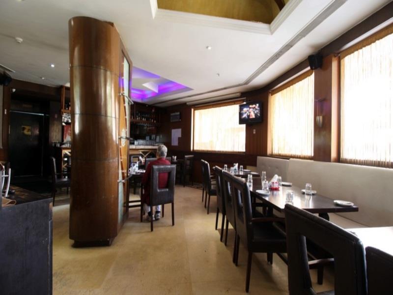 Chanson Grand Westend Delhi  Ngoại thất bức ảnh